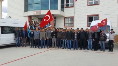 Lise Öğrencileri Harçlıklarını, Servis Şoförleri Kazançlarını Mehmetçiğe Gönderdi