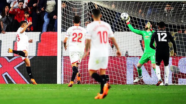 De Gea Sevilla'ya geçit vermedi! ManU avantajlı...