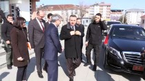 SÜLEYMAN ELBAN - İran-Türkiye Arasında Transit Minibüs Seferleri Başladı
