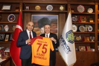 METİN OKTAY - Mustafa Cengiz Açıklaması 'UEFA'nın Büyüyen Ve Gelişen Galatasaray'a Şans Vereceğini Umuyorum'