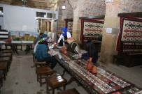 OKUMA SALONU - Niğde Belediyesinden Çay Ve Okuma Salonu