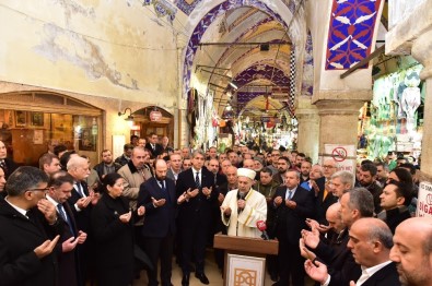 Unutulan Gelenek Olan Kapalıçarşı Duası Afrin İçin Yeniden Okundu