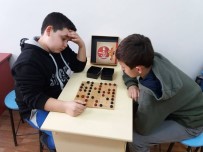 VEZIRHAN - Vezirhan'da Akıl Ve Zeka Oyunları Sınıfları Açıldı