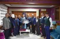 RAMAZAN ACAR - Yunusemreli Muhtarlardan Başkan Çerçi'ye Teşekkür