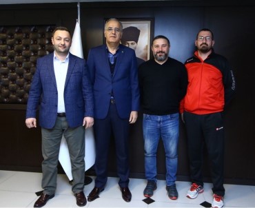 Salihli Belediyespor'dan TVF Başkanı Üstündağ'a Ziyaret