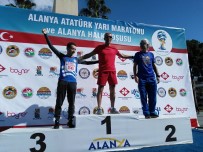 MARATON - 49 Yaşındaki Sporcu Maratonda 1. Oldu