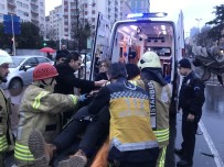 KADIN SÜRÜCÜ - Beşiktaş'ta Otobüs, Otomobile Çarptı Açıklaması 1 Yaralı