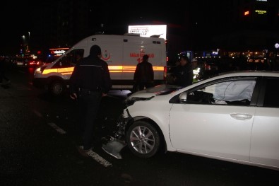 Elazığ'da Trafik Kazası Açıklaması 5 Yaralı