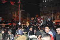 Fenerbahçe Galibiyeti Beşiktaşlıları Kars'ta Sokağa Döktü