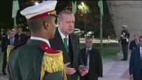 Cumhurbaşkanı Erdoğan'dan Şehitler Abidesine Ziyaret