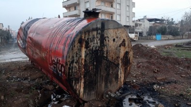 Gaziantep'te Yavru Köpek Ful-Oil Dolu Yakıt Tankına Atıldı