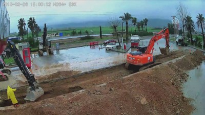 GÜNCELLEME - Kazı Yapan İşçiler Toprak Altında Kaldı Açıklaması 1 Ölü, 1 Yaralı