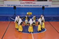 Nevşehir'de Halk Oyunları Yarışması Yapıldı