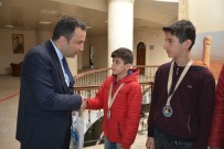 ERGÜN BAYSAL - Nusaybinli Wushucu Türkiye Şampiyonu