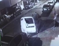 Sultangazi'de Mahalleliyi Canından Bezdiren Oto Hırsızı Kameralara Yakalandı