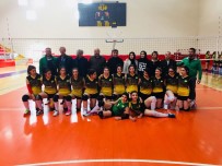 FEHMI HÜSREV KUTLU - Spor-Der Bayan Voleybol Takımı 2. Lige Yükseldi