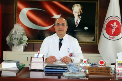 Yozgat'ta Kalbi Duran Hastaya Sedye Üzerinde Müdahale Etti