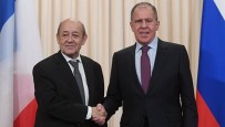 Lavrov, Fransız Mevkidaşıyla Bir Araya Geldi
