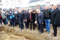 MEHMET AKıN - Salihli'de Doğalgaz Altyapı Çalışmaları Başladı