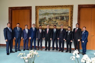 TBMM Başkanı Kahraman, Gaziantep Birlik Vakfı Yönetimini Kabul Etti