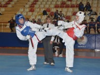 TEKVANDO - Tekvandonun Yıldızları Denizli De Buluştu