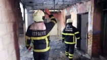 YEŞILYUVA - Adana'da Ev Yangını
