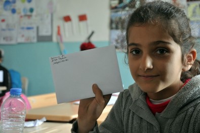 Afrin'deki Mehmetçiğe Öğrencilerden Moral Mektubu