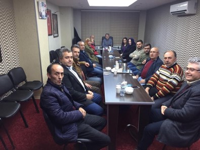 AK Parti Merkez İlçe Yönetim Kurulu Toplandı