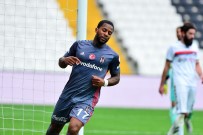 KAMUYU AYDıNLATMA PLATFORMU - Beşiktaş, Jeremain Lens'in bonservisini aldı