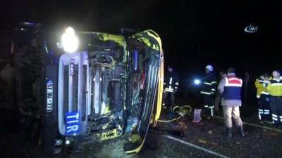 Kastamonu'da Tuğla Yüklü Tır Devrildi Açıklaması 1 Ölü