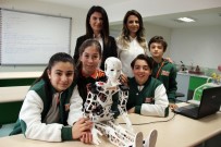 İNSANSI ROBOT - Asker olacak yapay zekalı robot