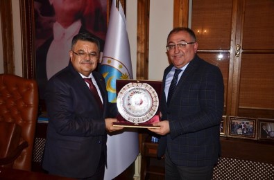 Yalova Belediye Başkanı Salman'dan Başkan Yağcı'ya Ziyaret