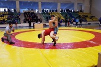 AVRUPA ŞAMPİYONU - Edremit'te Minder Güreşi Heyecanı