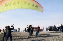 ZİHİNSEL ENGELLİ ÇOCUKLAR - Adana'da Engeller Yamaç Paraşütüyle Aşıldı