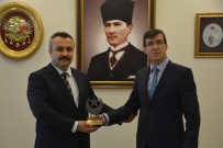 DEVİR TESLİM - Aliağa İlçe Emniyet Müdürlüğünde Devir Teslim