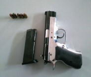 UMURLU - Ruhsatsız Silahla Yakalandı