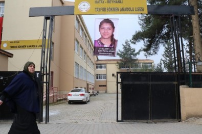 Şehit Fatma Avlar'ın Fotoğrafı Okuluna Asıldı
