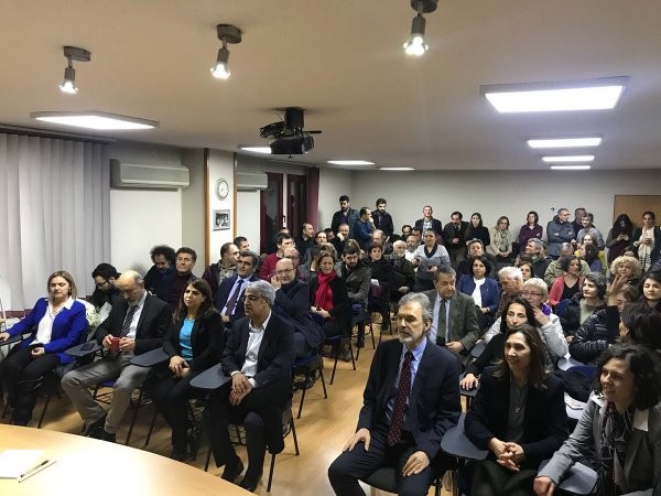 TTB üyelerine destek için giden CHP ve HDP'liler