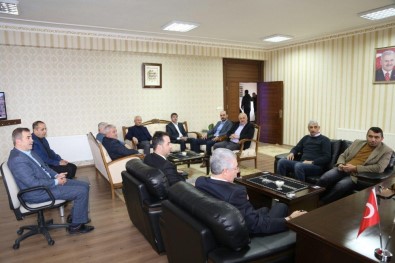 AK Parti Erzincan Milletvekili Karakelle Ve Erzincan Belediye Başkanı Başsoy'dan Çukurkuyu Belediyesi'ne Ziyaret