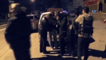 SİLAH SEVKİYATI - Başkent'te Uyuşturucu Tacirlerine Ağır Darbe