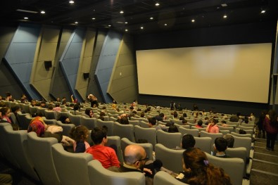 Diyarbakır'da Ücretsiz Sinema Günleri Devam Ediyor