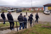 İNTERNET KAFE - Düzce'de Yapılan Denetimde Uyuşturucu Hap Ele Geçirildi