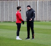 MANISASPOR - Engin İpekoğlu Açıklaması 'Hakemler Büyük Hatalar Yapıyor'