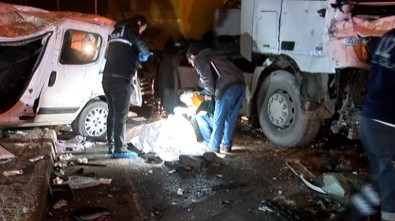 İstanbul'da korkunç kaza: 1 ölü, 2 yaralı