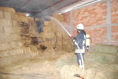 MHP İlçe Başkanına Ait Çiftlikte Korkutan Yangın