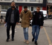 Antalya'da Otoparklara Usulsüz Araç Çeken Çeteye Operasyon