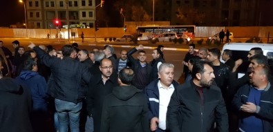 Araçlarına İcra Konulan Araç Sahipleri Durumu Tepki Gösterdi