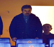 Aykut Kocaman Tribünde