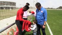 YILDIZ FUTBOLCU - Eto'o transferi en çok onu üzdü