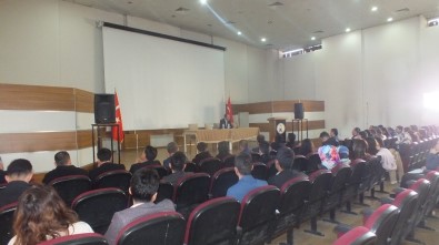 Malazgirt'te Okul Müdürleri Toplantısı